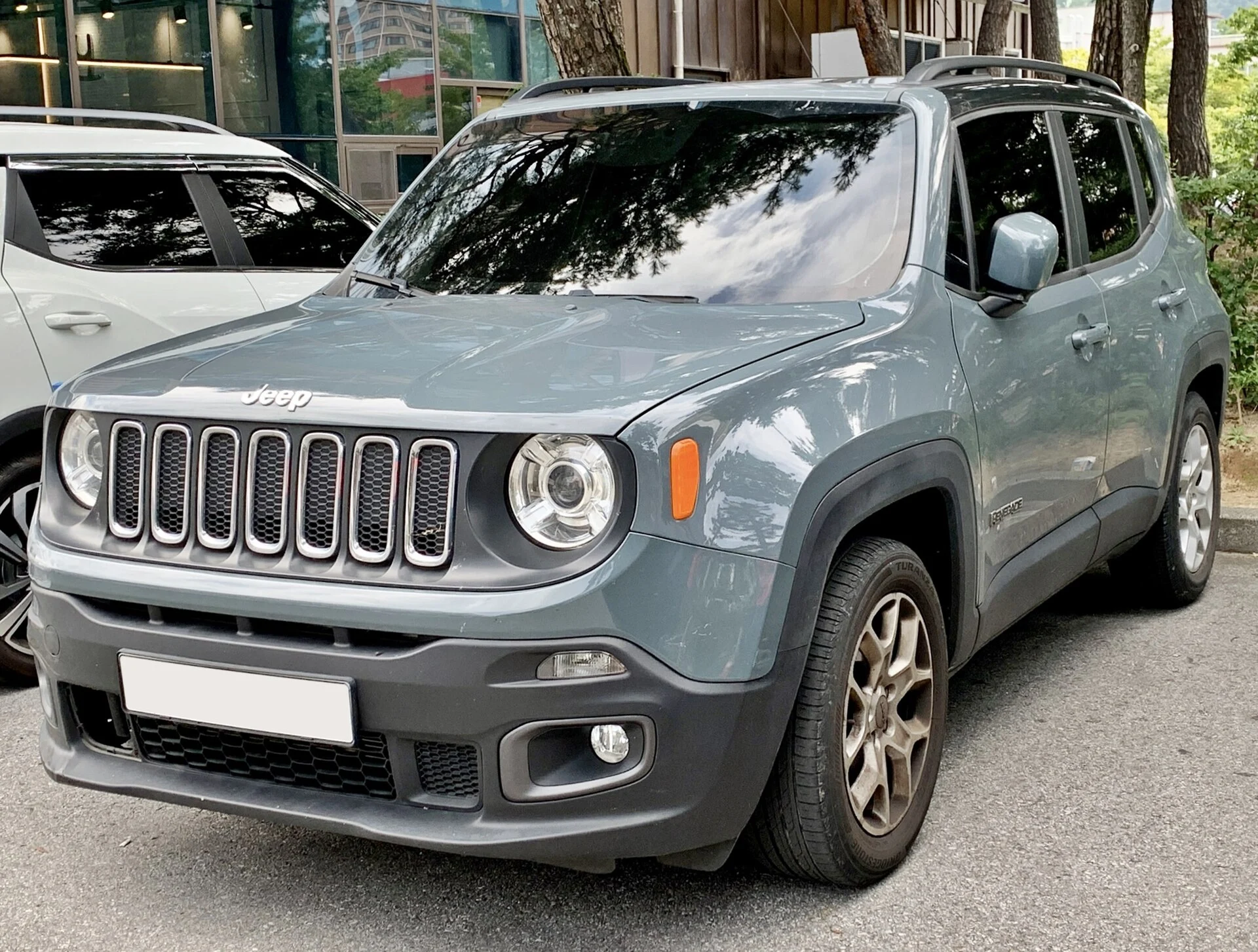 Jeep Renegade Longitude 1.8 Flex - Foto 1